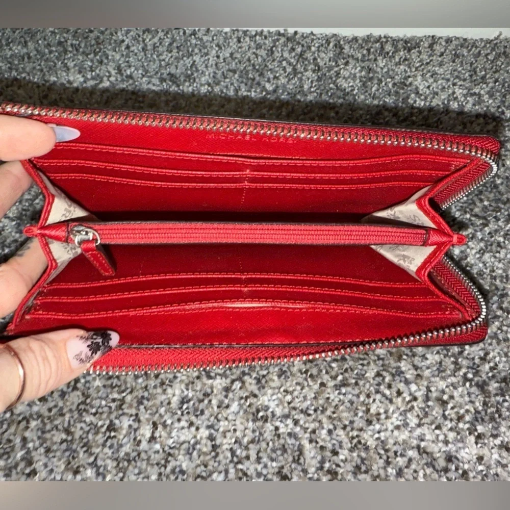 Michael Kors red zipper wallet - Picture 7 of 10